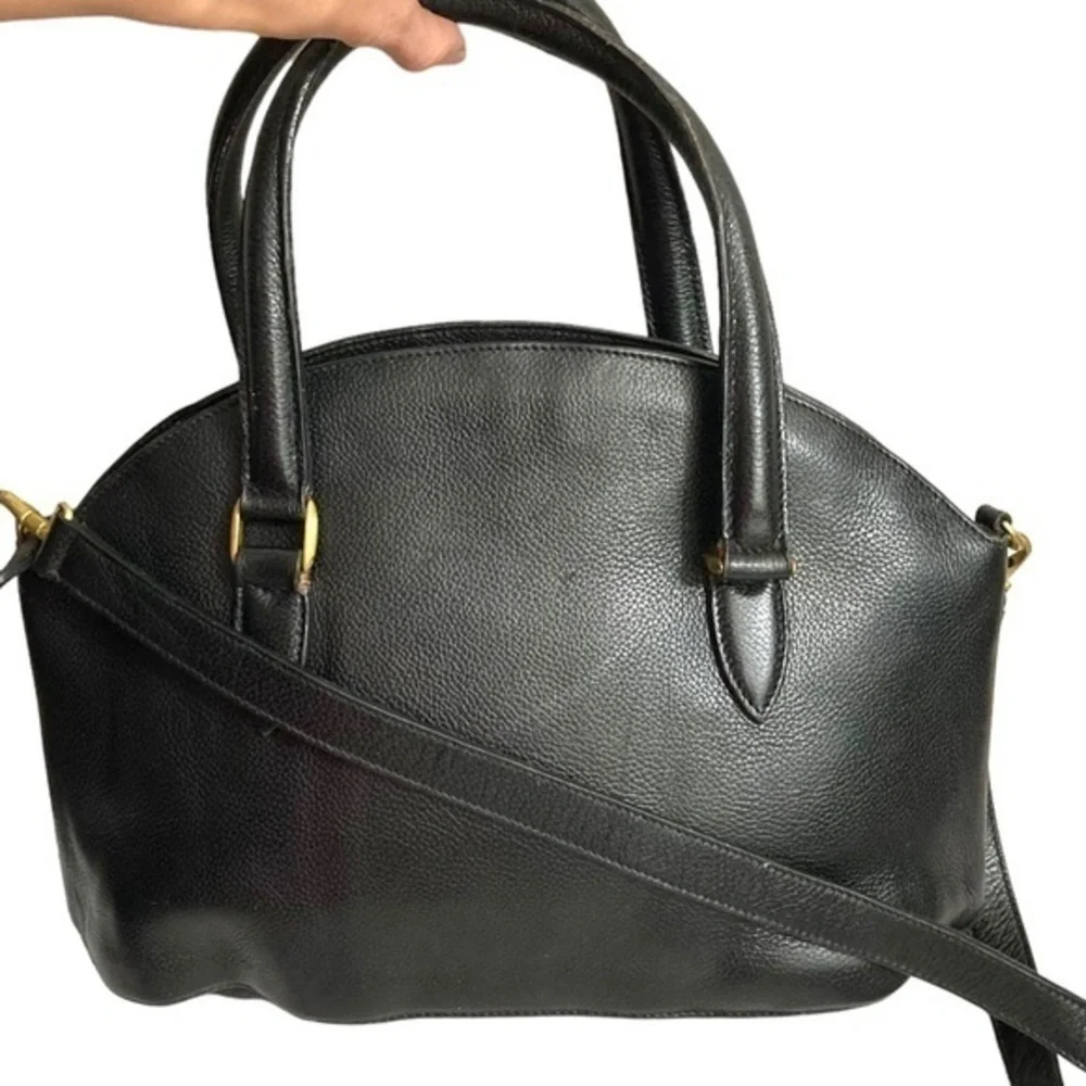 Coach RARE vintage black leather madison savoy bag made in Italy